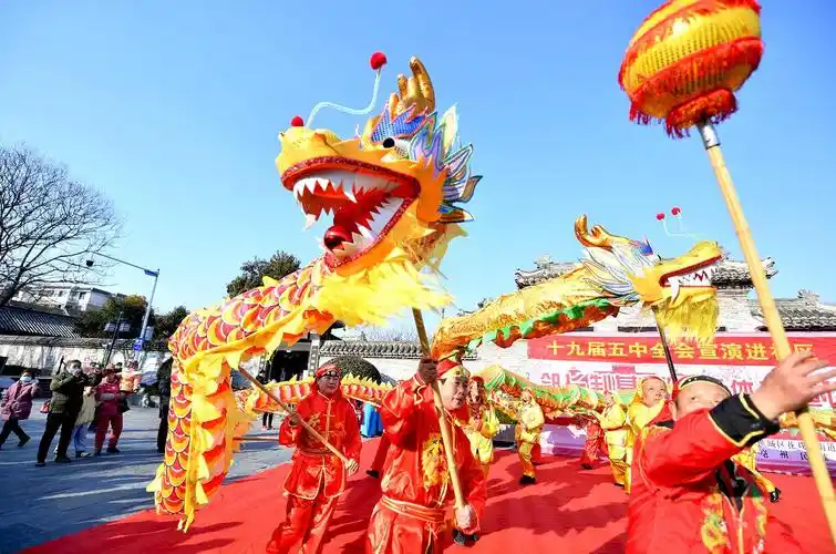 安徽亳州元旦舞龙迎新年