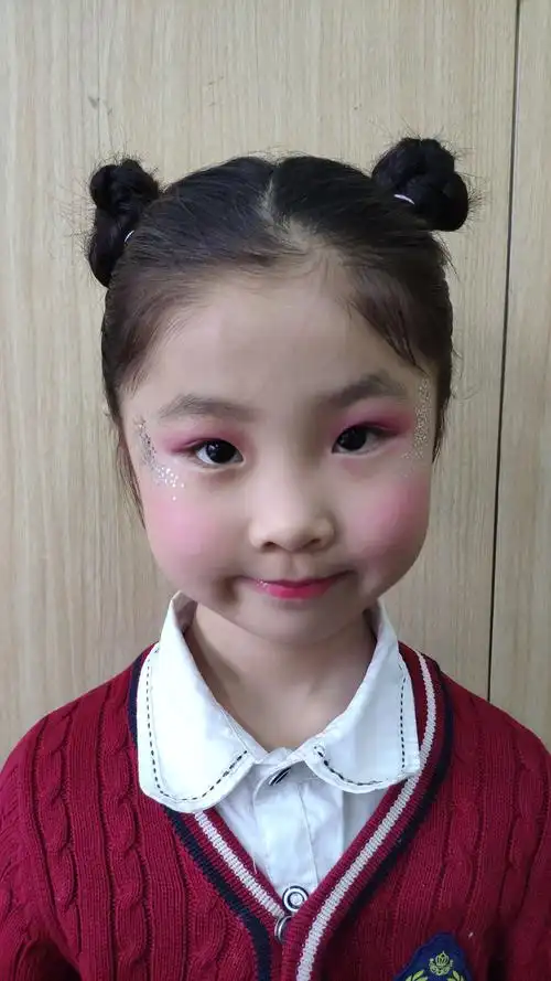 鑫之宝金币拍卖会幼儿化妆标准