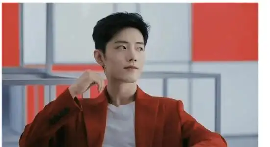 肖战走红,动了谁的奶酪,为啥总被人乱喷?_明星_修养_演艺