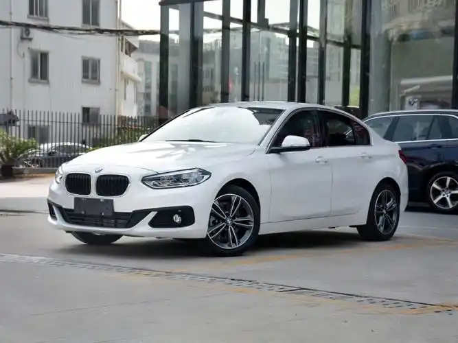 华晨宝马 宝马1系 2019款 118i 时尚型