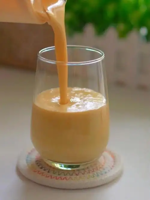 妈妈和宝宝都超爱喝的南瓜香蕉奶昔制作方法