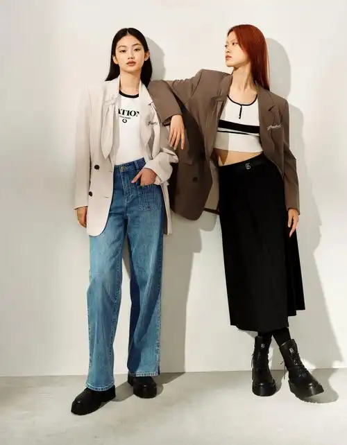 自在知性,诠释多面优雅 peacebird太平鸟发布2023女装秋季新品时髦