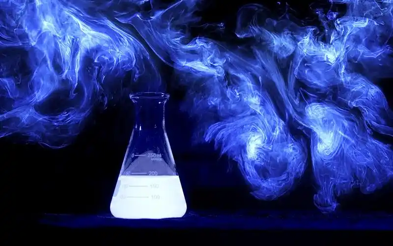 用化学实验创作效果惊艳的壁纸【天然魔法研究会】