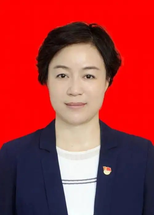 id="sdwqx1vtwjsw"> b>, /b> /span>女,汉族,1974年8月生,河北省巨鹿