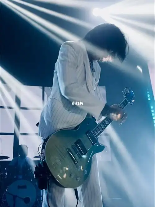 霓虹花园纯器乐太阳大雨夏冰帅炸了