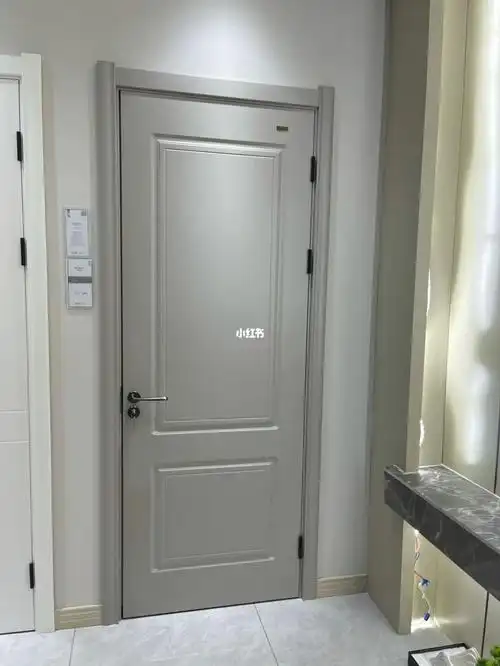 卧室门用什么颜色