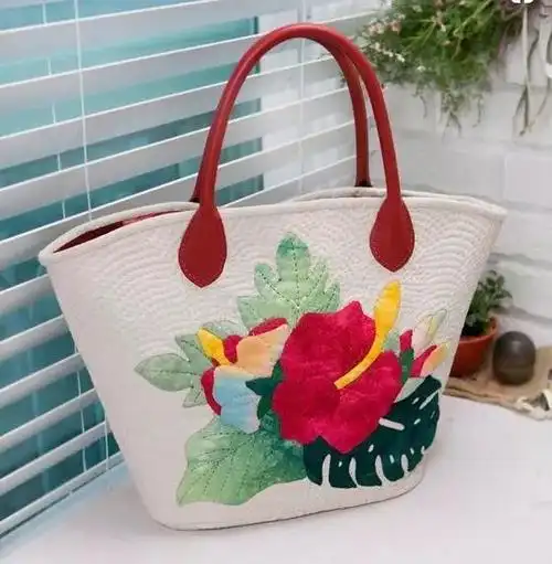 这么美的创意拼布,总能给爱布的你不少灵感