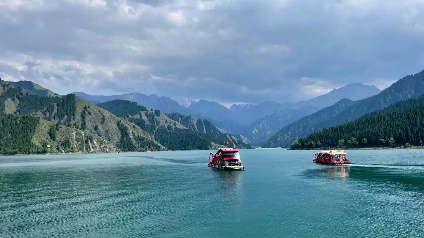 乌鲁木齐99天山天池.