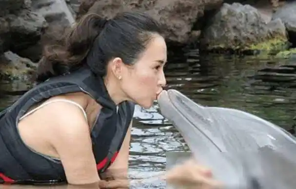 章子怡18岁旧照曝光清纯美貌惊艳众人这才是真玉女