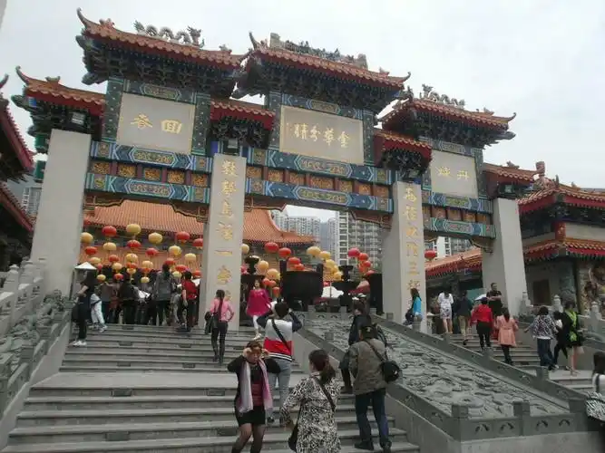 "游天下"系列之三----香港黄大仙庙