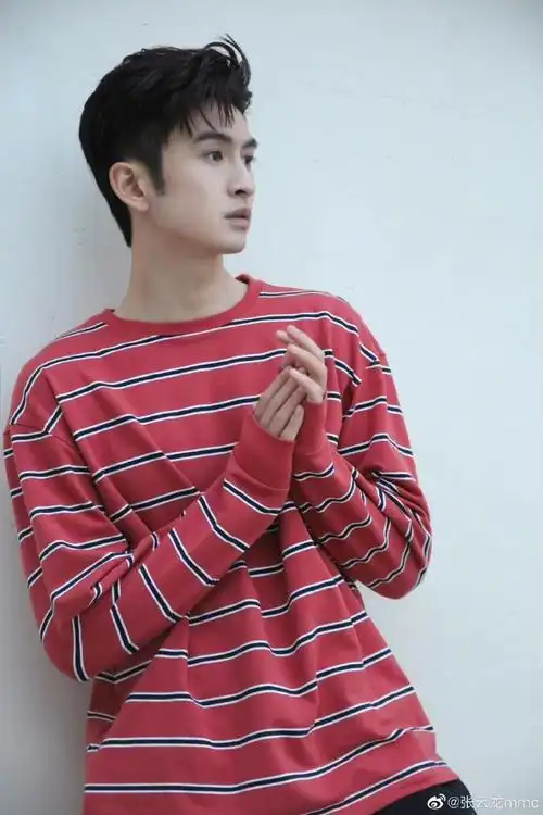 张云龙冬日ootd随拍##张云龙晒冬日随拍六宫格