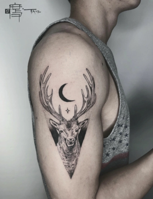 2020鹿纹身图案大全男鹿头纹身的寓意34