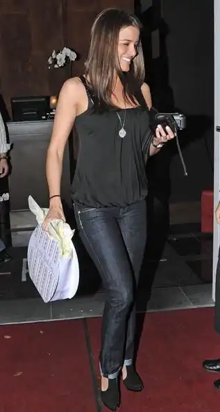 乔丹未婚妻出身犯罪家庭 婚期将至飞人纠结(图)