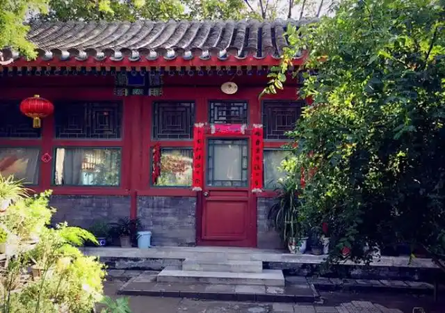 北京二环路一处四合院,原来是因"捡漏"而来,游人络绎不绝