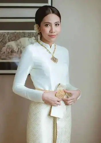 泰美丽这么多泰国传统礼服你pick哪一款