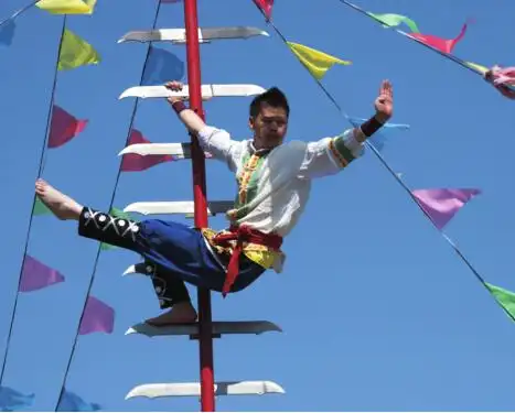 傈僳族刀杆节的传说和习俗