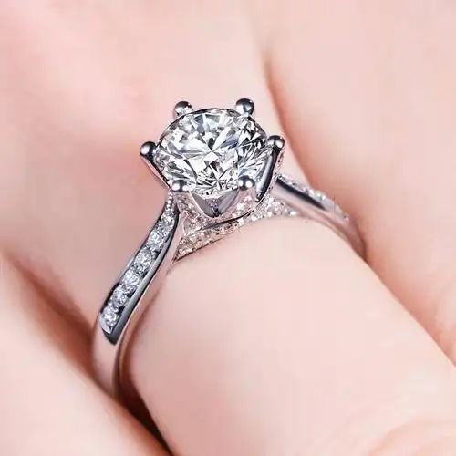 菲钻钻戒 白18k金经典皇冠六爪钻石戒指/女戒/结婚求婚 钻戒 钻石女戒