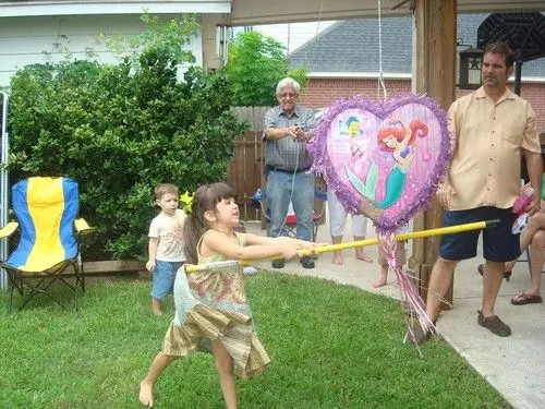 皮纳(娜)塔(pinata)——儿童派对经典项目之一 - 小唐儿童派对的日志