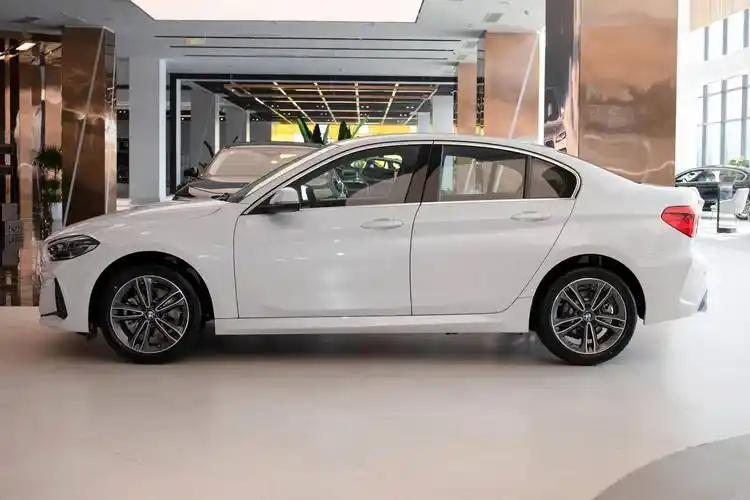 国产宝马1系三厢轿车(f52)和国产宝马x2(f39)两款车型将在年内终止