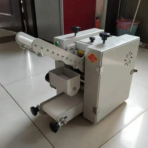 小本致富创业加工设备 仿手工饺子皮机 小型饺子皮机 轩晨机械图片