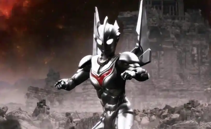 大家可以仔细观察一下诺亚奥特曼,他的眼角可是有裂纹的,至于为什么会