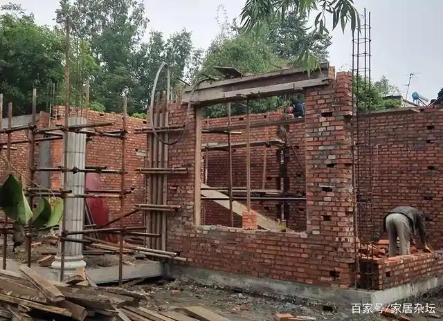 建造砖混结构房屋,要清楚3个特性,还要重点关注6个关键点