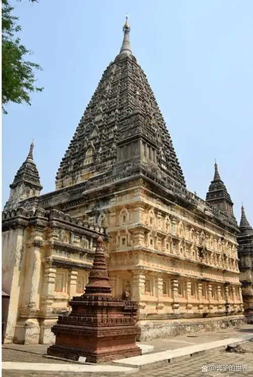 缅甸:游走老蒲甘,走进印度式的摩诃菩提寺