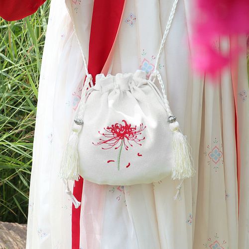 汉服包包古风小包古代古风包时尚包百搭学生女生可爱刺绣斜挎包