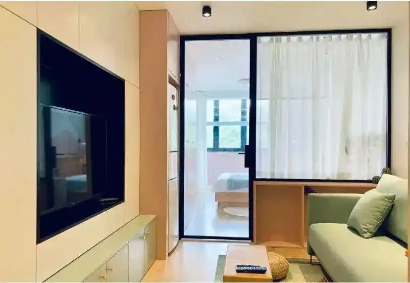 公寓100问丨33㎡小户型这才是真正的单身公寓进门的一瞬间承认我羡慕