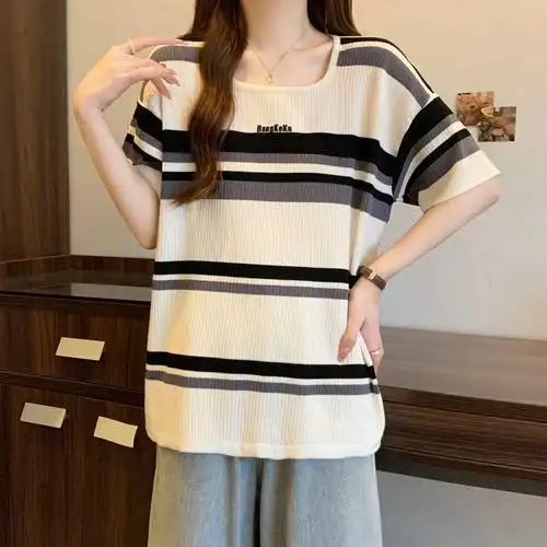 实拍夏季大码女装韩版宽松显瘦圆领条纹撞色短袖遮肉针织上衣 - 17网