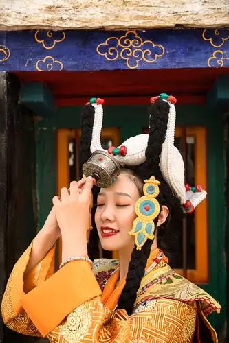 西藏婚纱照摄影