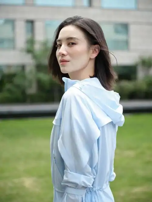 宋佳气场是真的强