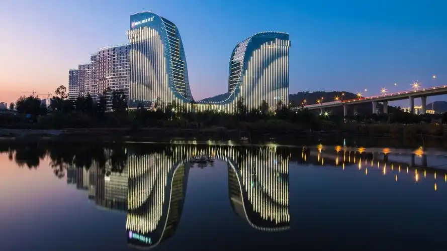 厦门海沧融信华邑酒店