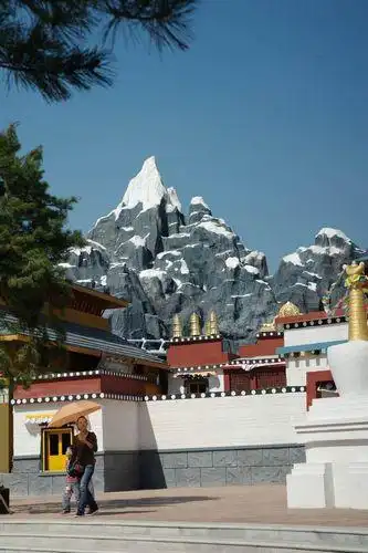 唐古拉雪山过山车