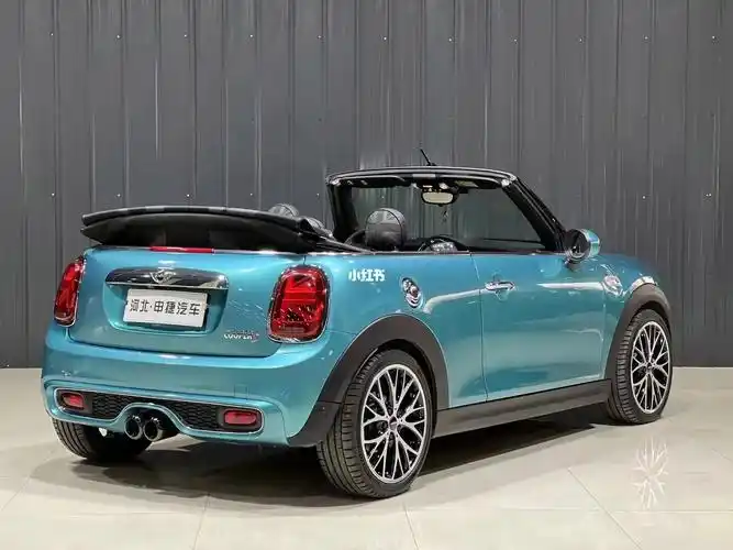 0t cooper s cabrio 加勒比蓝 四座敞篷 3.