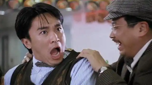 盘点星爷搞笑电影里六大经典镜头名场面包租婆怎么突然没水啦