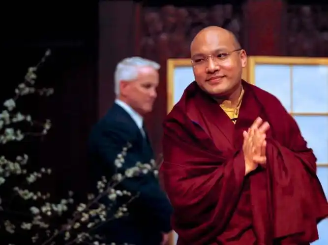 法王噶玛巴在曼哈顿:心意相连,创造慈悲的世界