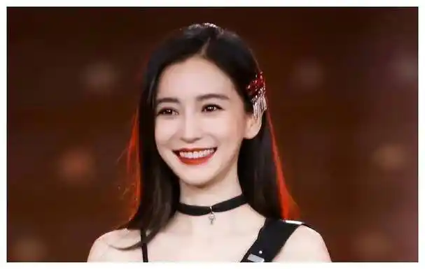 angelababy和黄晓明高调复婚,曝光新瓜,诱人猝不及防!