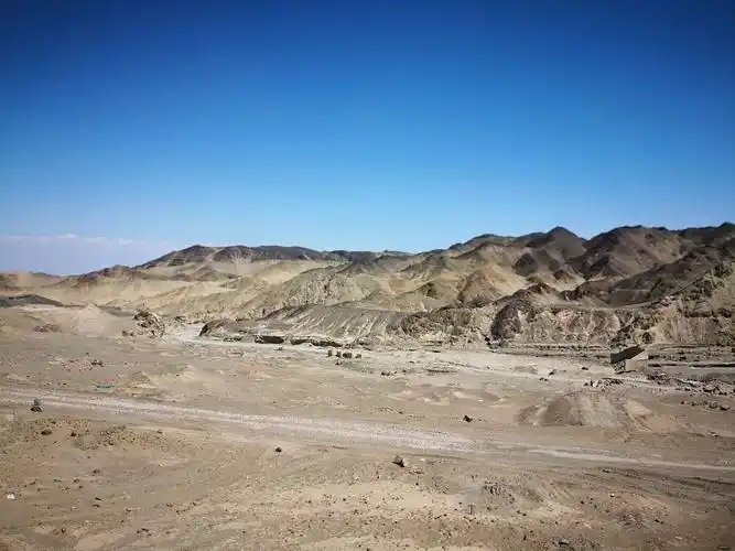 新疆是个好地方——戈壁滩