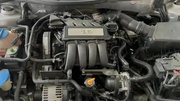 宝来求问1.6自吸发动机能不能用5w30机油