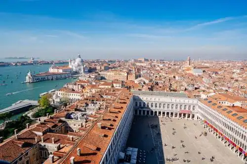 航拍意大利威尼斯圣马可广场全景风光