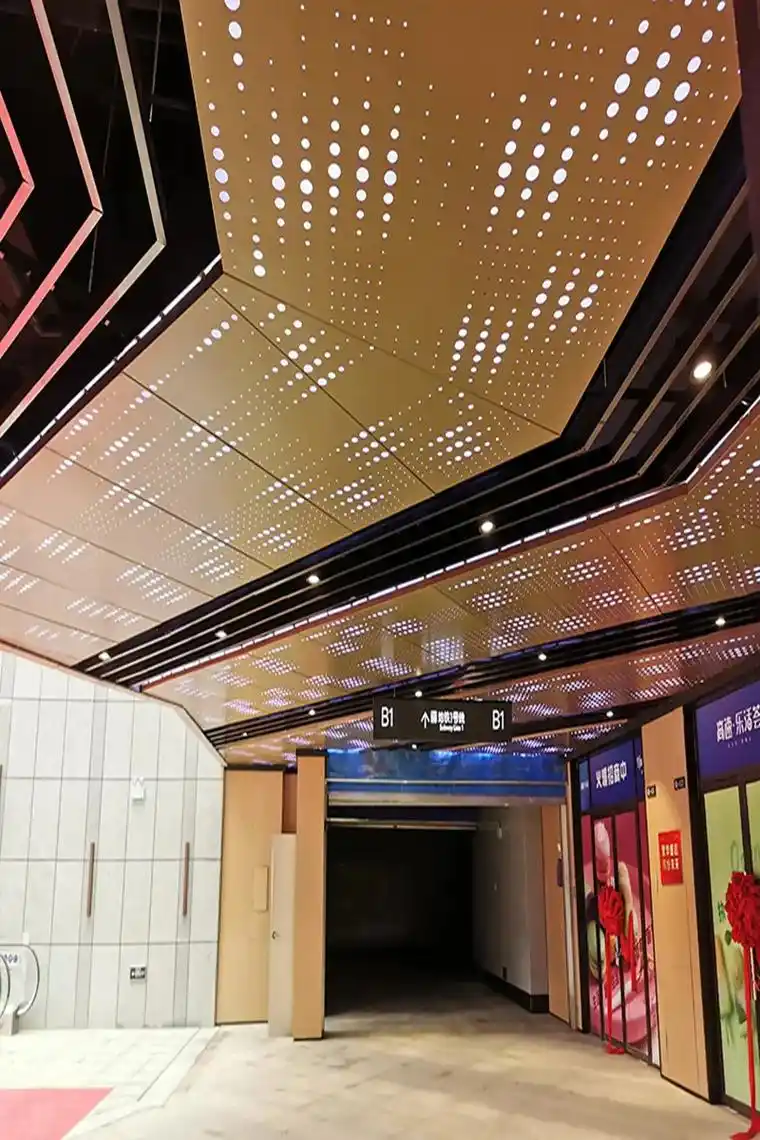 抖音图文来了 透光冲孔铝单板天花吊顶#铝单板厂家 #天花吊 - 抖音