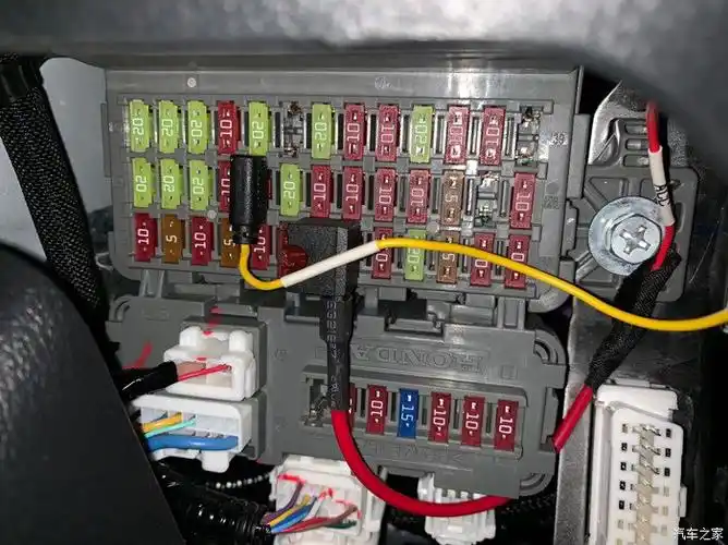 十代思域,行车记录仪不接长电,车辆启动通电,熄火关闭,求大神