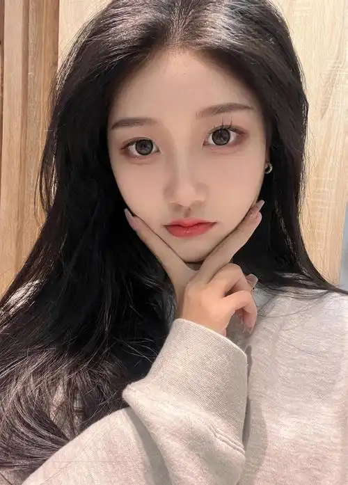 今日份的自拍日记