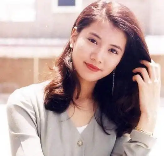 袁咏仪张智霖的美好爱情 一眼万年