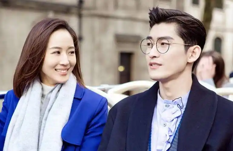 很真节目里从不隐藏对女朋友的喜欢,那些姐姐是真心喜欢张翰觉得不错