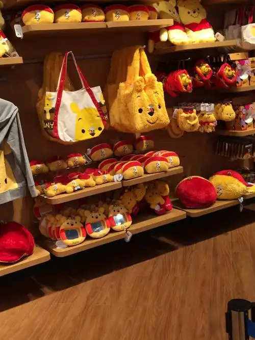 上海迪士尼旗舰店(陆家嘴店)