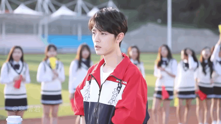 肖战角色跑步姿势,看得出他在用心揣摩人物