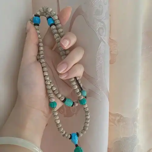 女生星月菩提77绿松