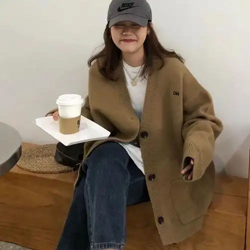 百搭秋冬韩国东大门卡其色宽松慵懒风v领毛衣外套女加厚针织开衫